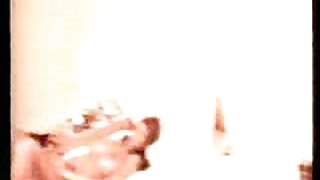 கத்ரீனா ஜேட் உடன் ஒரு சூப்பர் அற்புதமான ஆபாச குழாய் வீடியோவை BSkow உங்களுக்கு வழங்குகிறது. அவள் மிகவும் சூடான இரத்தம் கொண்ட சேரி, அதன் ஈரமான பிளவு எப்போதும் மனதைக் கவரும் குழு உடலுறவுக்கு தயாராக உள்ளது.
